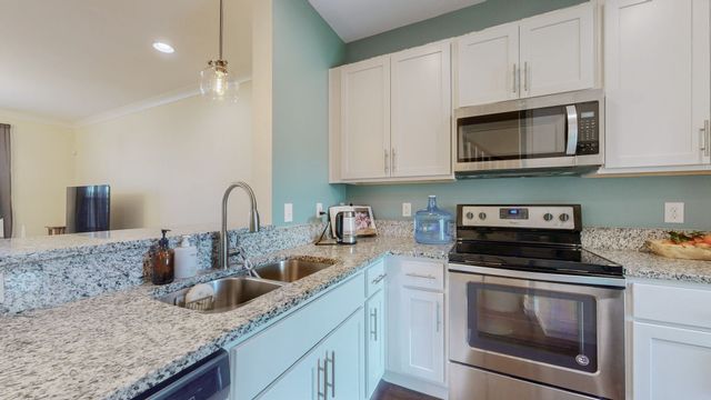 930 Governors Ct, Antioch, TN 37013