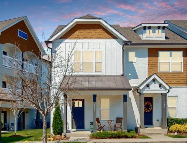 930 Governors Ct, Antioch, TN 37013