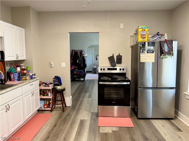 3318 W 48th Street, Cleveland, OH 44102