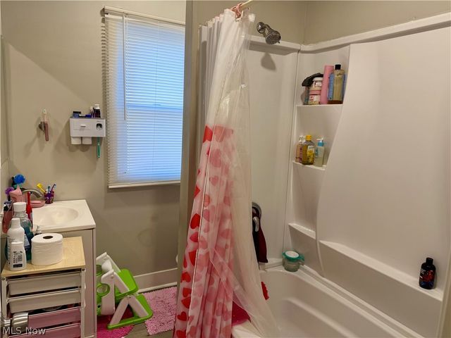 3318 W 48th Street, Cleveland, OH 44102