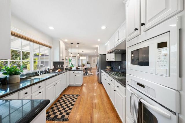 20318 Miljevich Drive, Saratoga, CA 95070