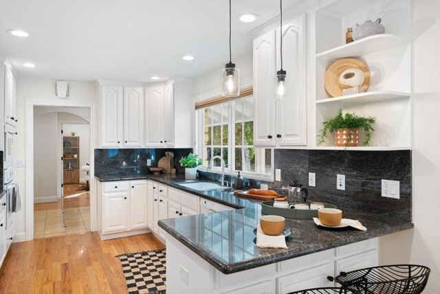 20318 Miljevich Drive, Saratoga, CA 95070