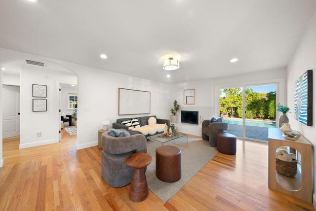 20318 Miljevich Drive, Saratoga, CA 95070