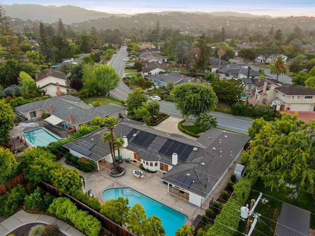 20318 Miljevich Drive, Saratoga, CA 95070
