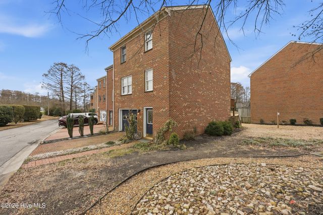 7 Old Fish Hatchery Road, Edenton, NC 27932