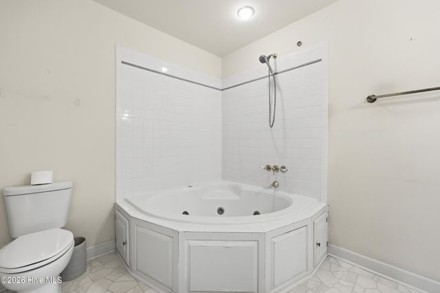 7 Old Fish Hatchery Road, Edenton, NC 27932