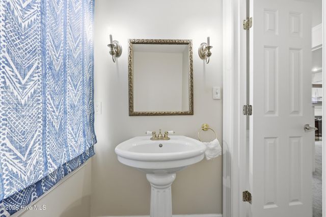 7 Old Fish Hatchery Road, Edenton, NC 27932