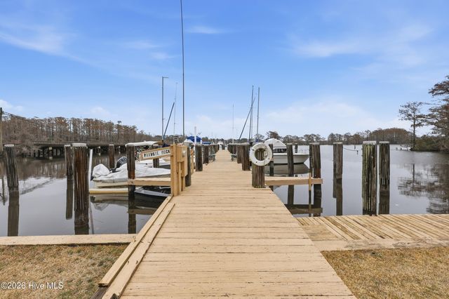 7 Old Fish Hatchery Road, Edenton, NC 27932