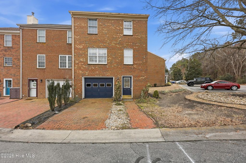 7 Old Fish Hatchery Road, Edenton, NC 27932