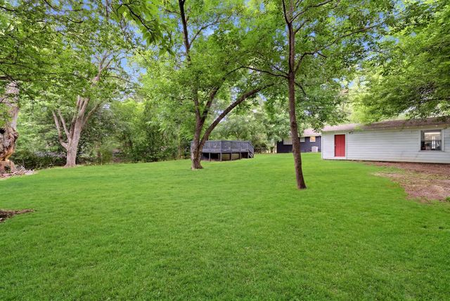 210 E Center St, White Oak, TX 75693