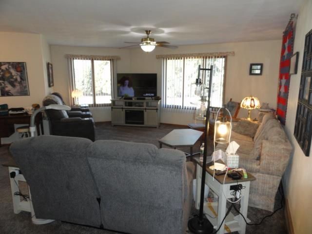 4025 Mackinac Dr, Janesville, WI 53546