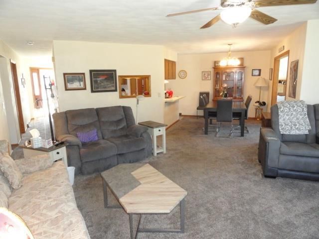 4025 Mackinac Dr, Janesville, WI 53546