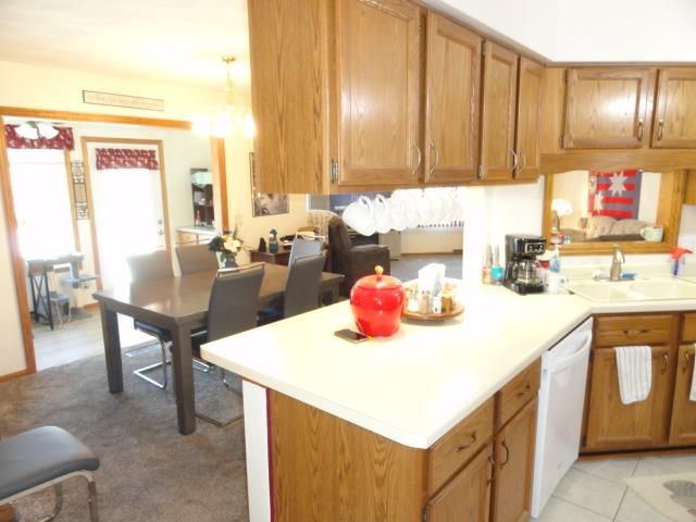 4025 Mackinac Dr, Janesville, WI 53546