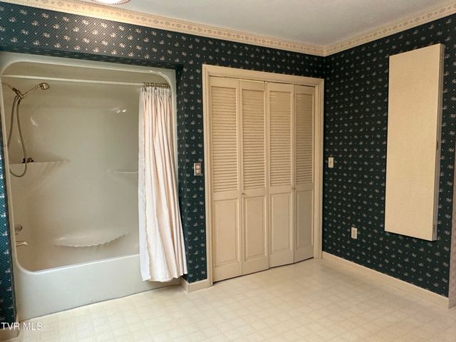 226 Susong Lane, Greeneville, TN 37743