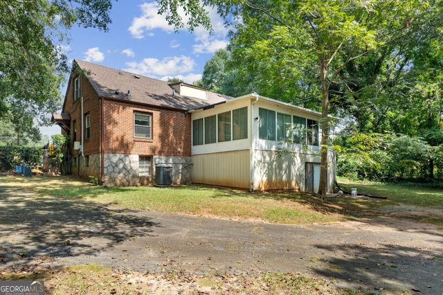 4405 Rockbridge Road, Stone Mountain, GA 30083