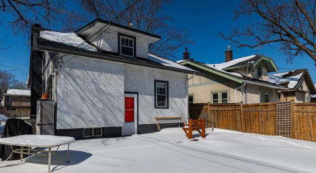 4323 4th Avenue S, Minneapolis, MN 55409