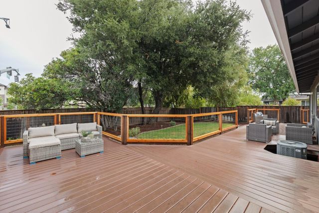 579 Arran Court, Sunnyvale, CA 94087