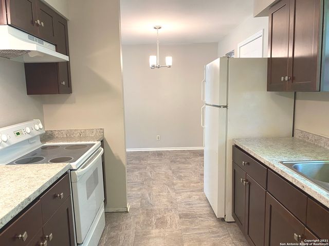 4623 ERIN BLVD, San Antonio, TX 78217