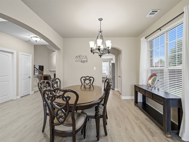 1917 Belmont Park Drive, Denton, TX 76210