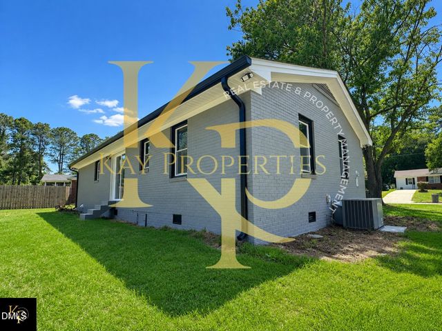 604 Sexton Avenue, Zebulon, NC 27597