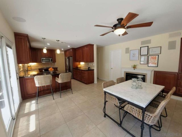 663 Hillhaven Dr, San Marcos, CA 92078