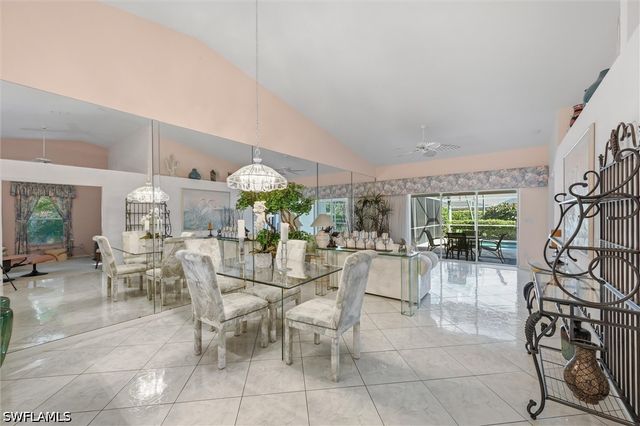 8681 Mustang DR, Naples, FL 34113