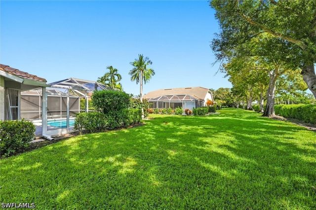 8681 Mustang DR, Naples, FL 34113