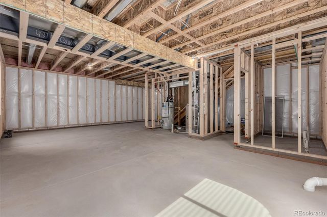 4577 N Quatar Court, Aurora, CO 80019