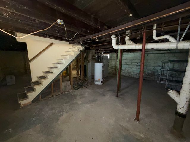 38 Bell Street, Nashua, NH 03064