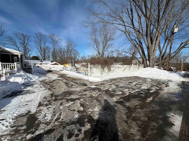 38 Bell Street, Nashua, NH 03064