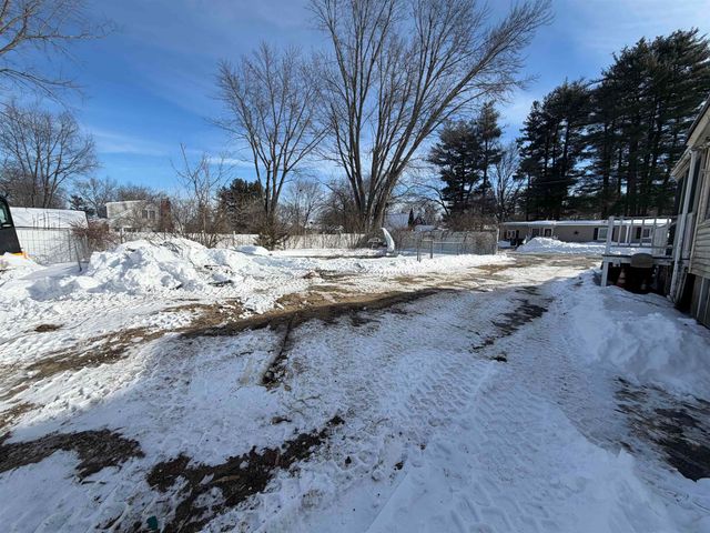 38 Bell Street, Nashua, NH 03064