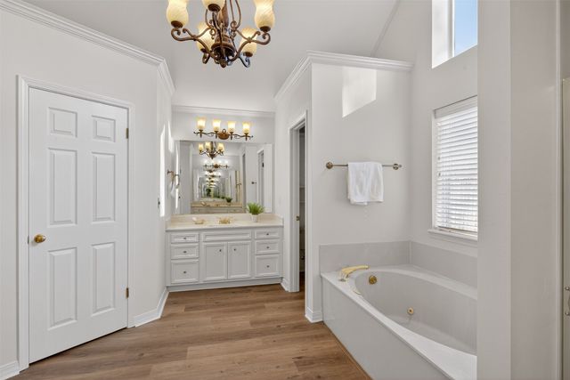 10012 Commander Drive, Shreveport, LA 71106