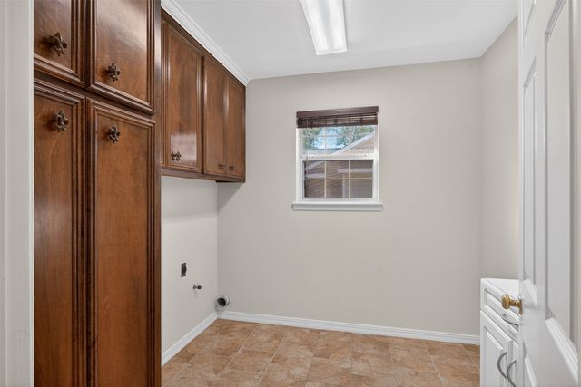 10012 Commander Drive, Shreveport, LA 71106