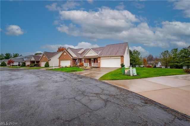 786 Beverly Avenue, Canal Fulton, OH 44614