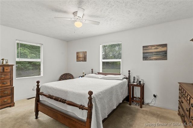 9609 Wolf Creek Road, Lexington, IN 47138