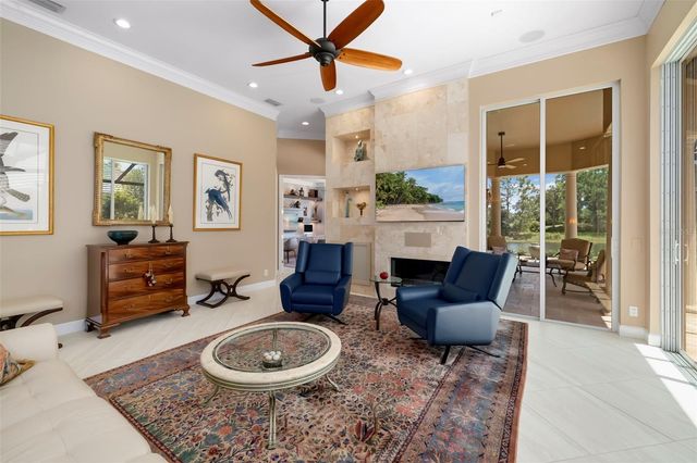 7215 CHATSWORTH COURT, Bradenton, FL 34201