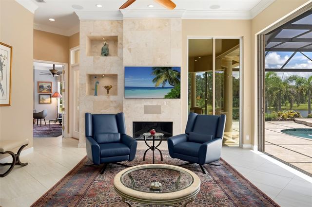 7215 CHATSWORTH COURT, Bradenton, FL 34201
