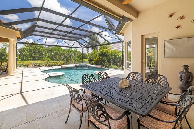 7215 CHATSWORTH COURT, Bradenton, FL 34201