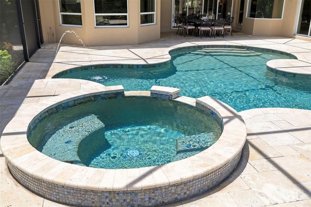 7215 CHATSWORTH COURT, Bradenton, FL 34201