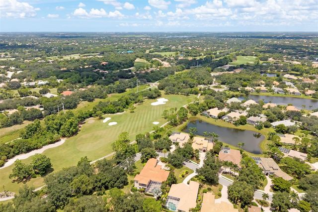 7215 CHATSWORTH COURT, Bradenton, FL 34201