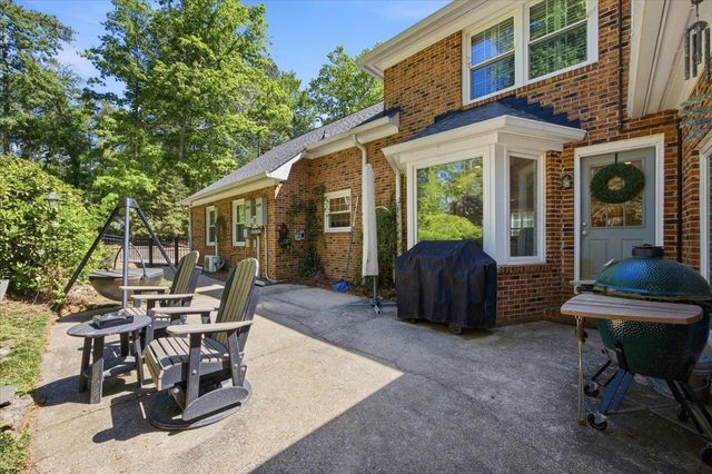 5 Pine Valley Court, Spartanburg, SC 29376