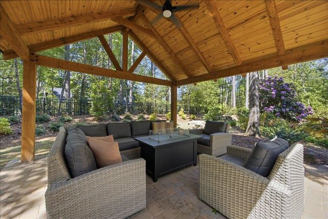 5 Pine Valley Court, Spartanburg, SC 29376
