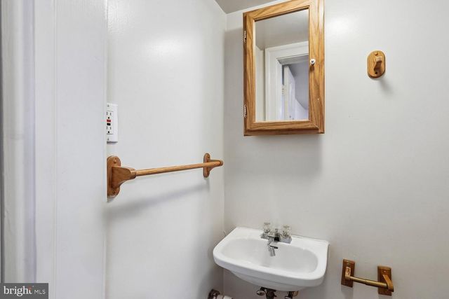 204 N PAYNE ST N, Alexandria, VA 22314
