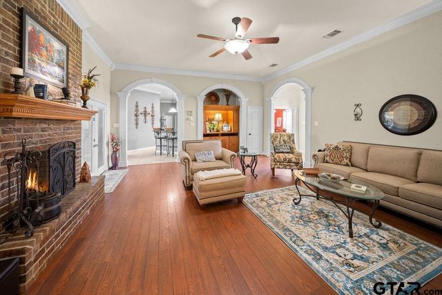 139 CR 2910, Mineola, TX 75773