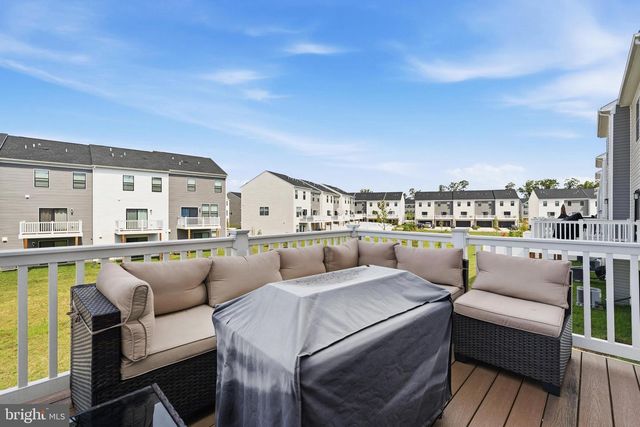 369 SOFT RUSH LN, La Plata, MD 20646