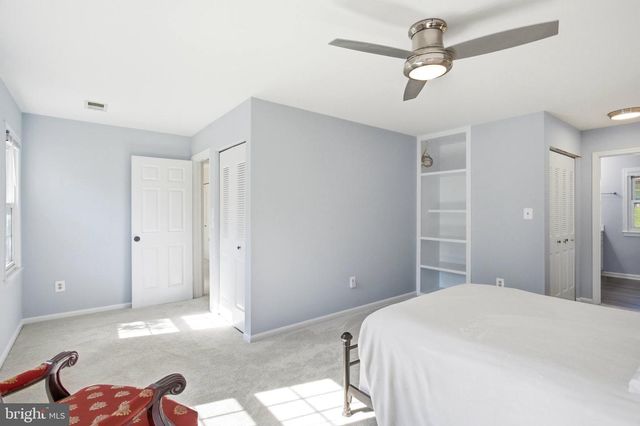6322 GLENBARD RD, Burke, VA 22015