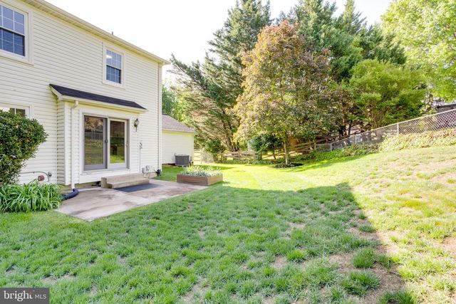 6322 GLENBARD RD, Burke, VA 22015