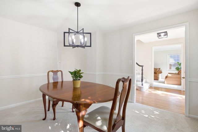 6322 GLENBARD RD, Burke, VA 22015