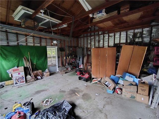 6068 Shed Road, Westmoreland, NY 13440