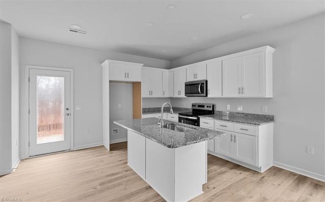 3514 Chevy Chase Street, Winston-salem, NC 27107